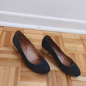 Madewell suede Ella pump size 6.5